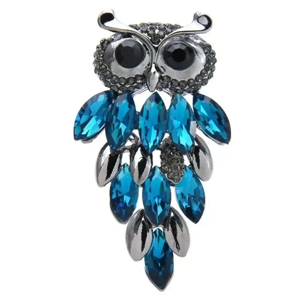 VQ Owl Brooch